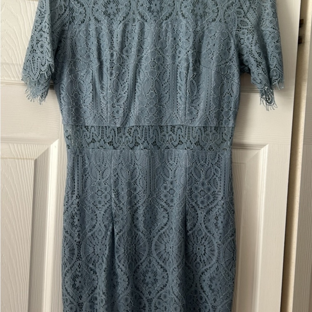 Elegant Lace Dress in Blue